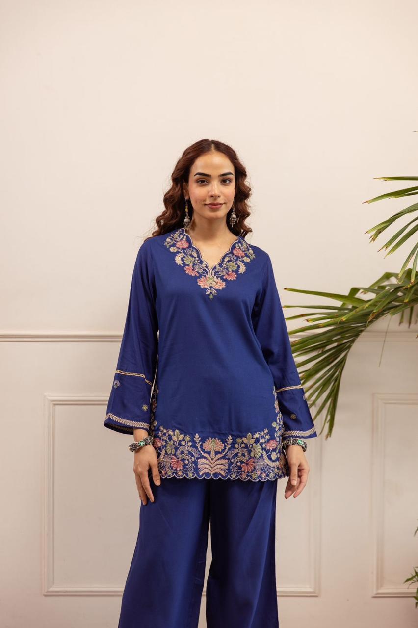 Co ord set Zari and thread work detailing  Bellbottom plazo